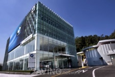 BMW 코리아, 분당에 수입차 최대 규모 전시장 및 서비스 센터 선보여