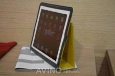 [IFA 2012 현장] Golla, 스키니 콘셉트의 뉴아이패드용 스탠드 케이스 JEROME