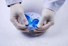 [미리보는 KIMES 2013] 무한기업, 여성도 쉽게 사용하는 의료용 저압지속흡인기 M-VAC 전시예정