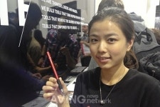 [IFA 2013] ADONIT, 스타일러스 터치펜 Jot Touch 4 선보여