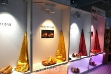 주식회사 이로운식품 베이커리 공방 | [LED & OLED EXPO 2014] 한국베로, 식감 자극하는 식품전용 LED조명 선봬
