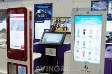 [WIS 미래비전관] 엘토브, 인터렉티브 기반 키오스크 선보여
