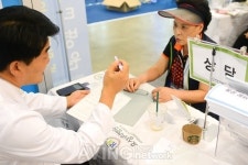 [KORECA 2015] 효성시티병원, 생체역학치료 슬링운동 선보여
