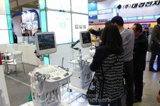 [KIMES 2016] 메타바이오메드, 초음파 기기 스마트 소노 전시해