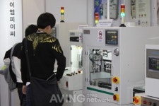 아이엠피이엔씨주 | [EMK 2016] PCB Router와 Coating 장비 선두주자 '아이엠피이씨'
