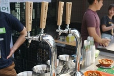 엄니전BEER(비어) | [Craft Beer Show 영상] 트레비어, 필스너를 베이스로 해 향긋하고 마시기 편한 '호피 라거' 선보여