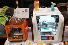 [CES 2017] XYZ프린팅, 휴대용 3D프린터 다 빈치 나노 및 다 빈치 미니 전시