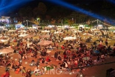 할로윈 데이 콘셉트로 꾸며진 MINI 플리마켓 1만 7천여 명 참가