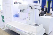 [KIMES 2018 영상] 주식회사 리스템, RF 장비 Tomo RF와 Floor Mounted Type DRS-V 소개해