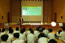 한국과총 광주전남지역연합회, 완도군 노화고등학교 스마트LED는 내친구 과학특강 실시