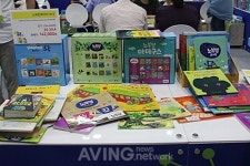[코엑스 유교전] 제이와이북스, 노래 부르며 영어 배우는 노부영 드림 전시