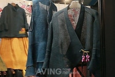 [세텍 메가쇼 2018 시즌2 영상] 옹크씨, 현대적 실루엣에 한국적 전통문양을 접목한 천연재료 소재 의상 선봬