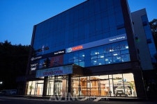 한국토요타, 월 최대 1100여 대 수리 가능한 포항 전시장 확장 이전 및 서비스센터 오픈!
