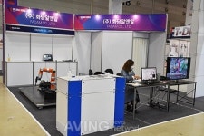 [Welding Korea 2020] 화담알앤알, 용접 및 핸들링용 하이브리드 로봇 시스템 선보여
