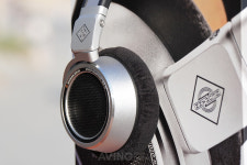[리뷰] 막 귀도 황금 귀로 바꿔줄 명품 헤드폰 노이만(NEUMANN) NDH 30, 100만 원 투자 가치 있을까?