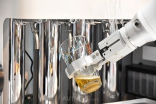 플레토로보틱스, DRINK SEOUL 2023서 비어로 로봇 소개해... 동일한 시간에 같은 맛 제공 가능!