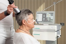 유아이씨커머셜펌, KIMES 2024 참가... 스톨즈메디칼社 EMTT 치료기 및 충격파 활용한 뇌 치료 신기술 알린다!