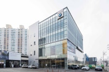 BMW 한독 모터스, 수원 서비스센터 및 인증 중고차 매장 BPS 전시장 새단장 오픈