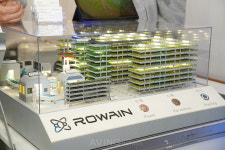 로웨인, 2025 경기도 기후테크 전시회서 수직 재배 스마트팜 인텔리팜 알려... 북미 진출해 글로벌 식량안보 강화에 기여할 것