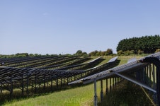 JLR, 英 게이든 본사에 26헥타르 규모 태양광 발전소 구축... 저탄소 전환 가속화