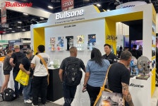 불스원, 美 2025 세마쇼 참가 성료... 세차용품 브랜드·방향제 전 라인업 기반 글로벌 시장 공략 본격화!