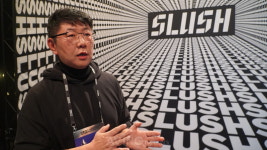해는 짧아도 태양광은 뜬다… 데이터투에너지, SLUSH 2025서 유럽 태양광 인버터 시장 두드린다!