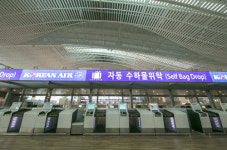 개장한 인천공항 제2터미널...원형 보안검색기 도입 