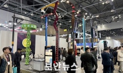 주식회사 태정이앤에이 | [여기는 킨텍스] 태정이엔지, 스마트시티 필수 인프라 ‘스마트폴’ 소개