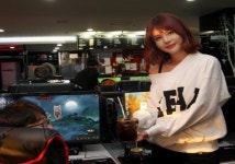큐닉스 모델 정채영, PC방 일일 알바생으로 변신