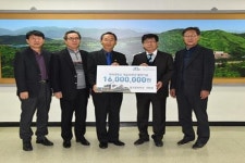 위덕대 불교문화학과·대학원, 개교20주년 기념 발전기금 전달