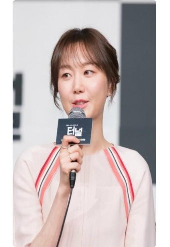이유영, 깨소금 냄새 솔솔 풍겨...연인 김주혁 언급한 이유