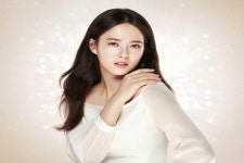 [포토]명품 눈빛 뷰티퀸…고아라 뷰티 화보 공개