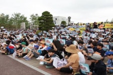 경기도 안양시 연현초등학교, 전학년 등교거부 사태