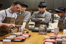 이디야커피, 세계적 바리스타 초청 커핑 클래스 열어