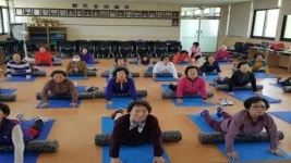 김제보건소, 경로당 건강백세체조 “겨울철에도 건강하게”