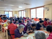 경남과기대 곤충산학연협력단 곤충으로 사랑 전해요