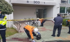 진주 가좌주공 3단지아파트 불지르고 주민에 흉기 5명 사망