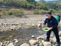 경주시, 산내면에 다슬기 30만 마리 방류