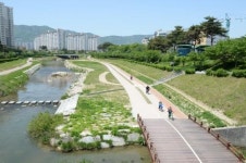 [기장군 브리핑] 기장군 정관신도시 좌광천 자전거도로 군민들에게 각광