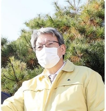 유진섭 정읍시장 “2021년은 건강한 일상의 행복을 되찾는 한 해가 되시길”