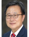 [포토] 전호환 전 부산대 총장, 동명대 차기 총장 선정