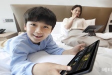 KT, TV와 태블릿을 하나로 ‘올레 tv 탭’ 출시