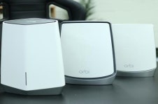 WI-Fi 6·메시 기술 갖춘 유무선 공유기, 넷기어 오르비 SXK80 vs RBK852 vs RBK752 3종