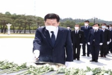 구충곤 군수 “오월 ‘주먹밥’의 따뜻한 공동체로 코로나 극복”