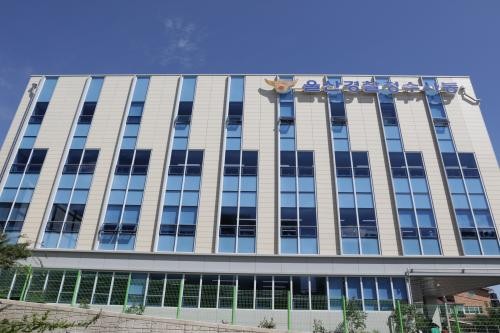 울산 경찰청 주차장서 음주운전 4미터 추락, 가해자 다침