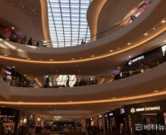 코로나 4차 대유행에도...소비심리 석달 만에 기지개