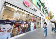 LG유플러스, 전국 2,100개 매장에 디즈니+ 체험존 운영