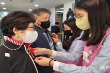사하사랑채노인복지관, 코로나19 극복 위한 어버이날 행사로 정상운영 재개