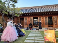 한옥정원 콘서트 즐기며 ‘한옥마을서 하루 더’