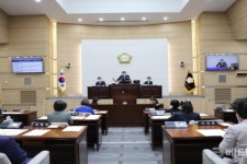 용산구의회, 제274회 임시회 폐회..제8대 의회 막 내려